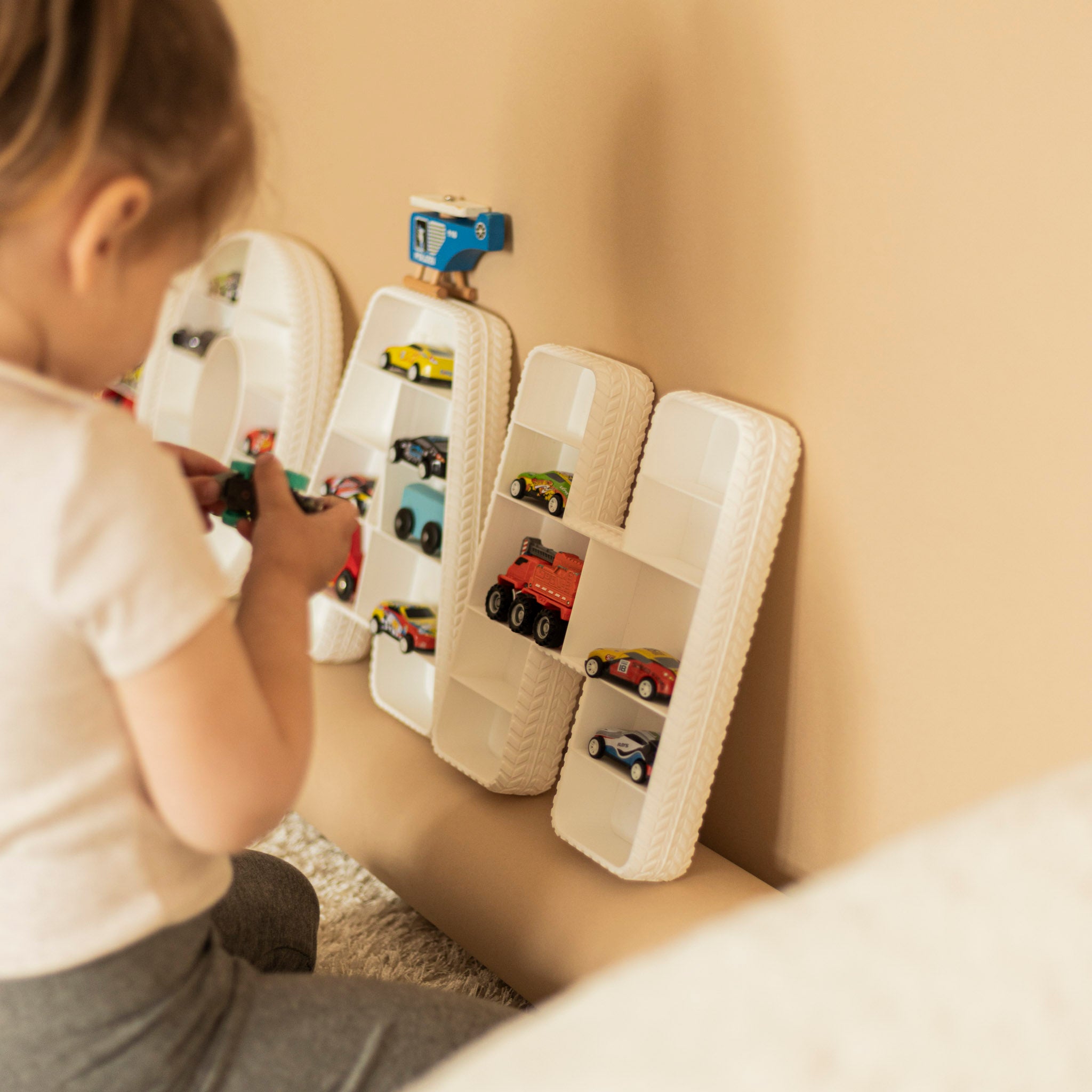 Personalized Toy Car Display Shelf – Custom Name Wall Letters
